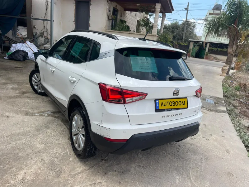 SEAT Arona 2nd hand, 2018, private hand