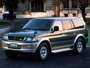 Mitsubishi Challenger 1996. Carrosserie, extérieur. VUS 5-portes, 1 génération