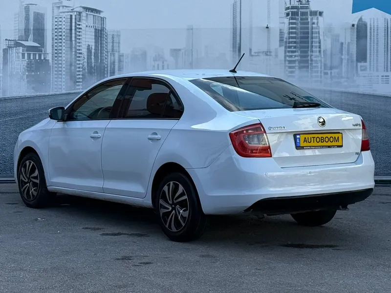 Skoda Rapid с пробегом, 2017, частная