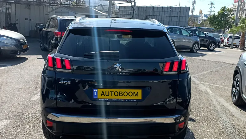 Peugeot 3008 с пробегом, 2020