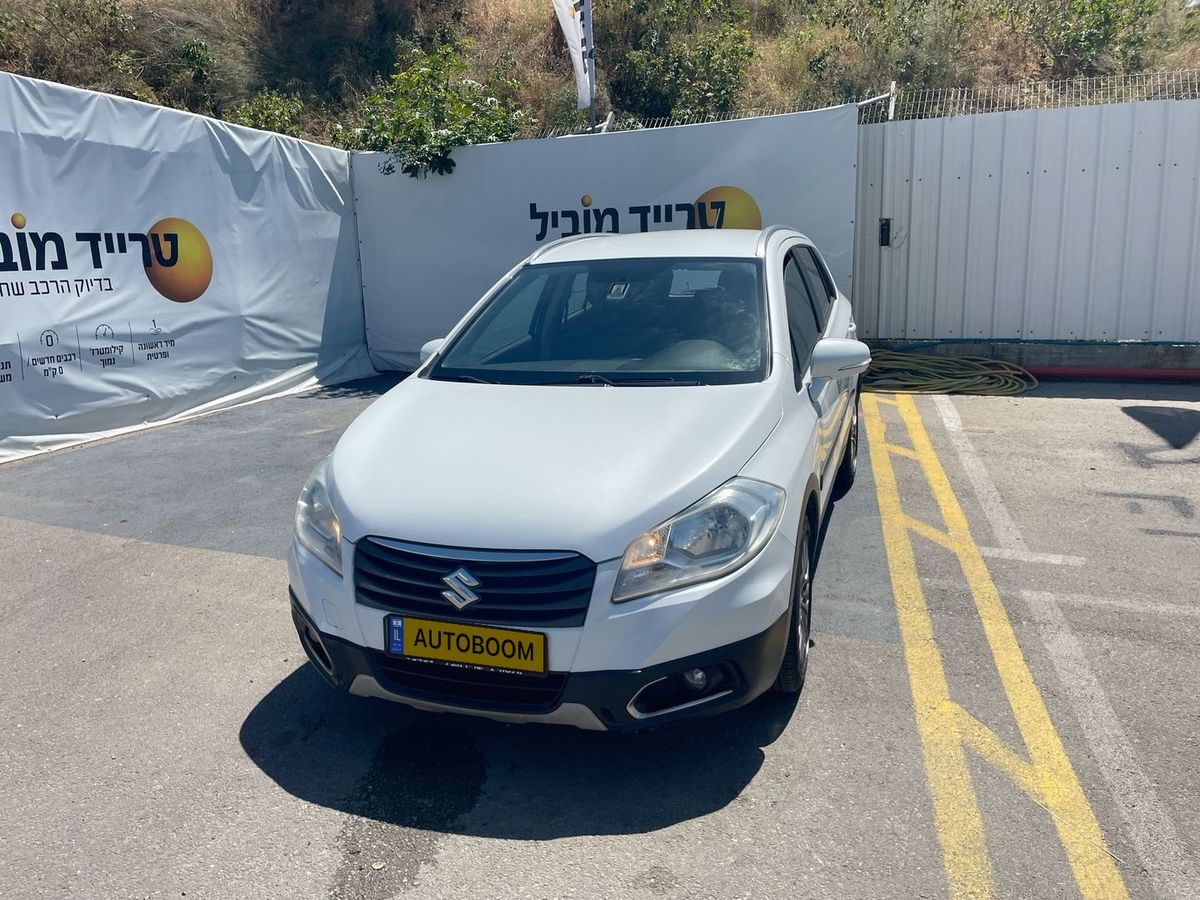סוזוקי SX4 יד 2 רכב, 2015, פרטי