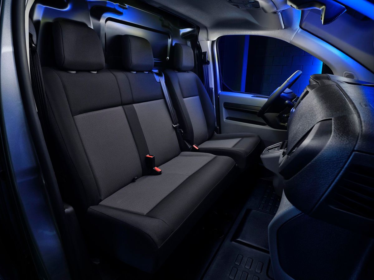 Fiat Scudo 2021. Front seats. Van, 3 generation