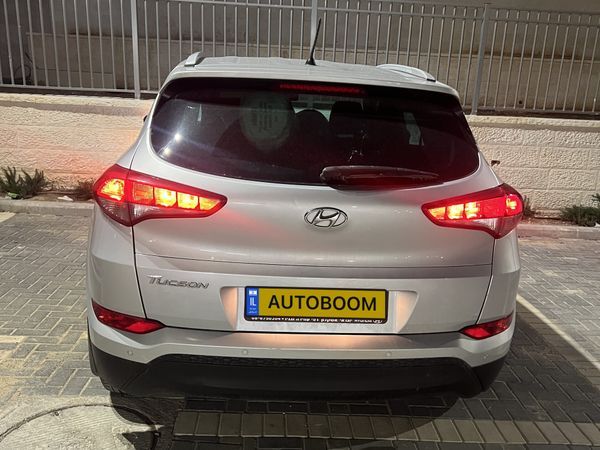 Hyundai Tucson 2nd hand, 2016, private hand