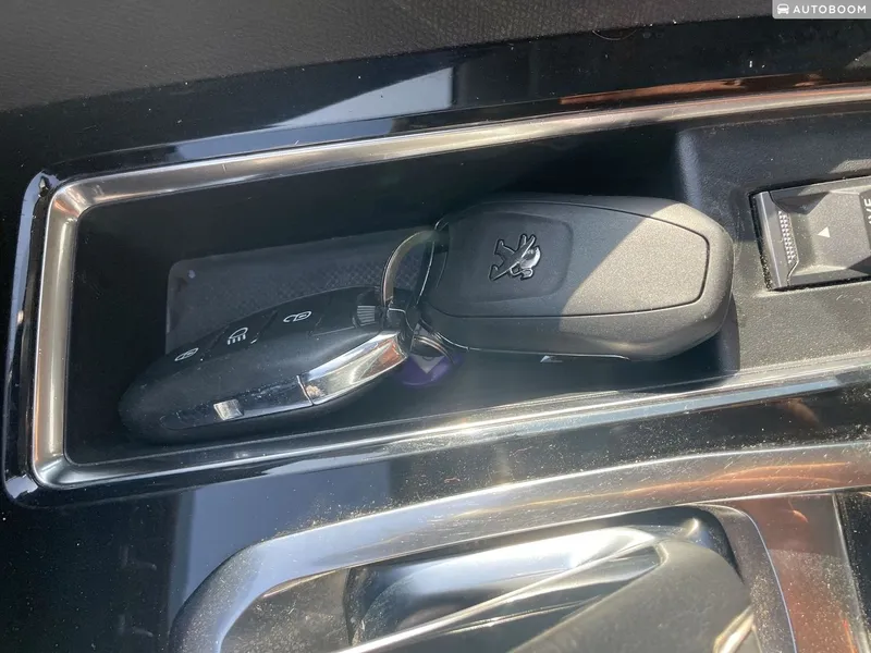 Peugeot 3008 2nd hand, 2022