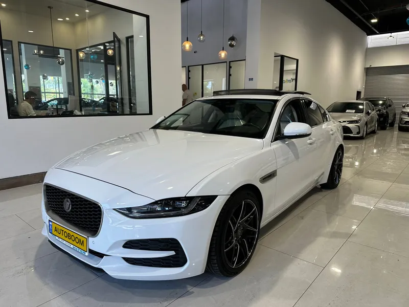 יגואר XE יד 2 רכב, 2021