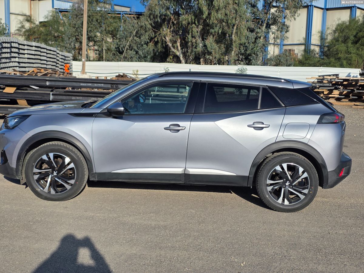 Peugeot 2008 2nd hand, 2021, private