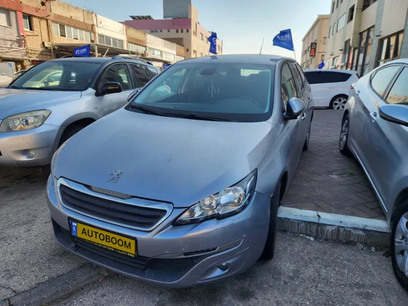 Peugeot 308 2nd hand, 2015
