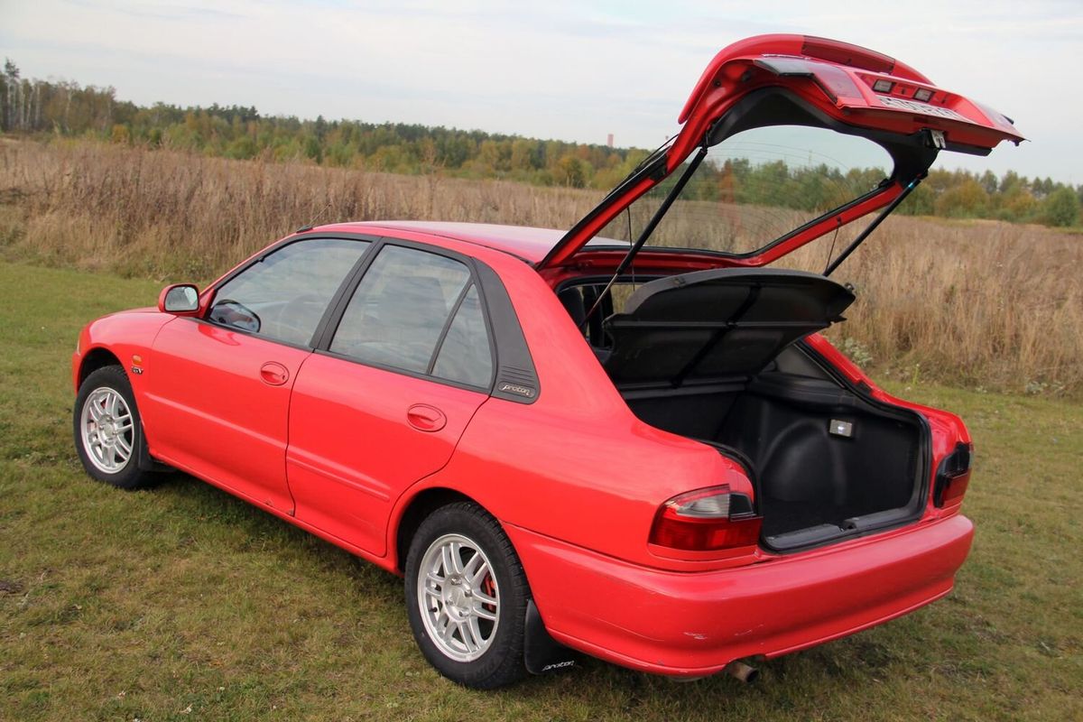 Proton Wira 1993. Bodywork, Exterior. Liftback, 1 generation