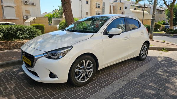 Mazda 2 с пробегом, 2019, частная рука