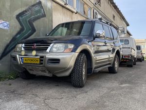Mitsubishi Pajero, 2001, photo