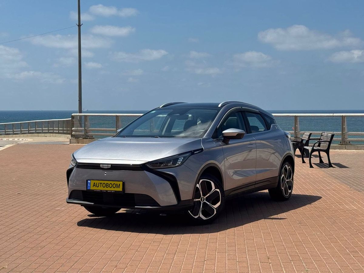 Geely Geometry C с пробегом, 2024, частная
