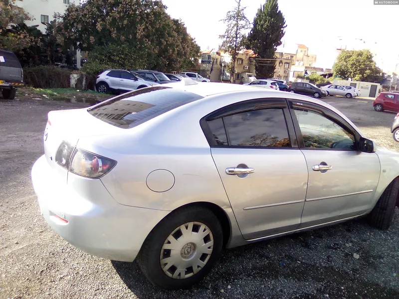 Mazda 3 2ème main, 2006, privée