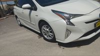 Toyota Prius 2nd hand, 2017, private