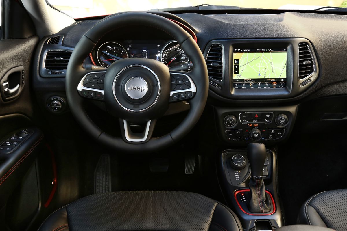 Jeep Compass 2016. Dashboard. SUV 5-doors, 2 generation