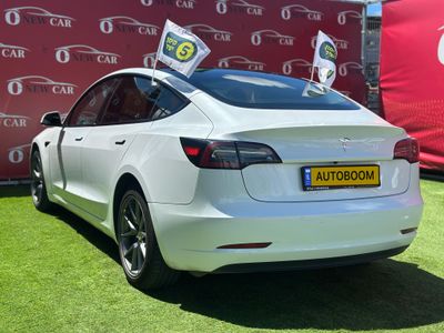 Tesla Model 3 с пробегом, 2022, частная рука