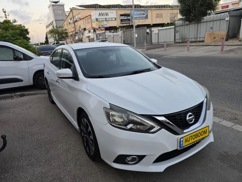 Nissan Sentra 2nd hand, 2018, private