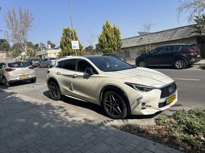 Infiniti Q30 2nd hand, 2019, private hand