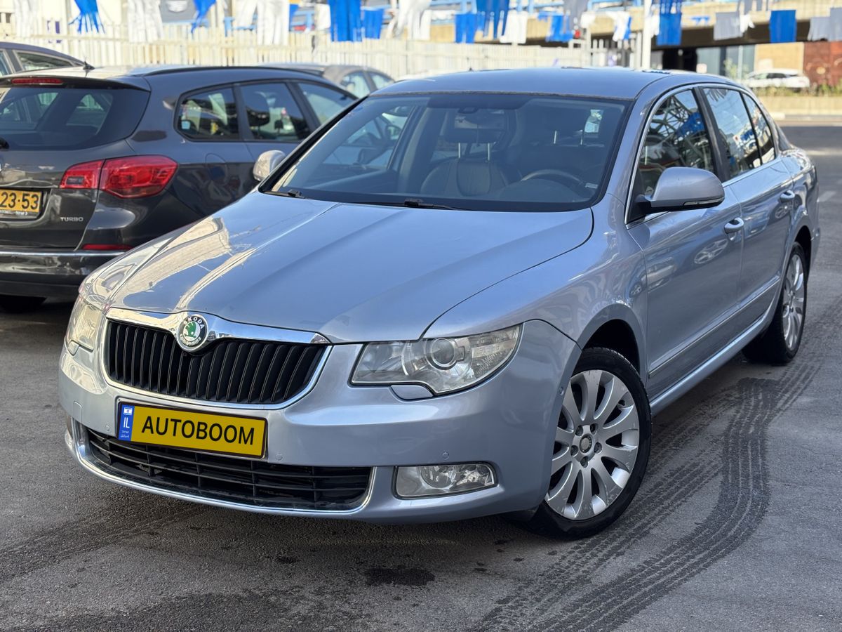 Skoda Superb 2nd hand, 2012
