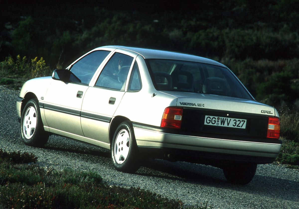 Opel Vectra 1988. Carrosserie, extérieur. Berline, 1 génération
