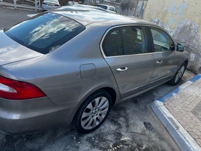 Skoda Superb 2nd hand, 2012, private hand