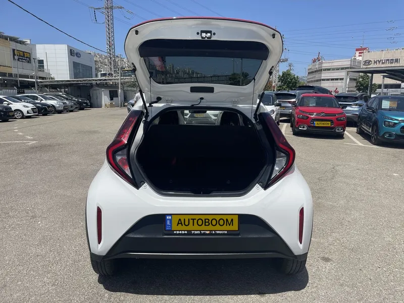 Toyota Aygo 2nd hand, 2022