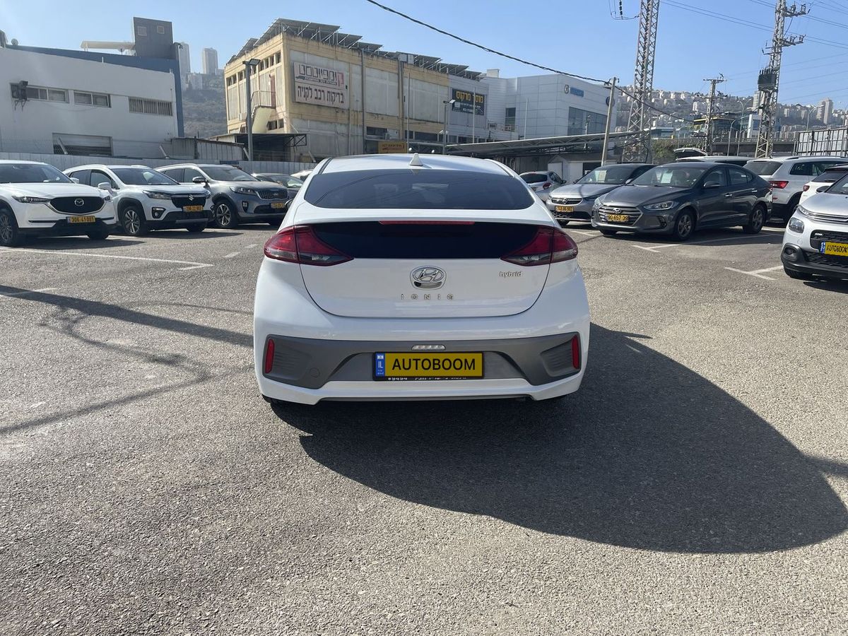 Hyundai IONIQ с пробегом, 2021