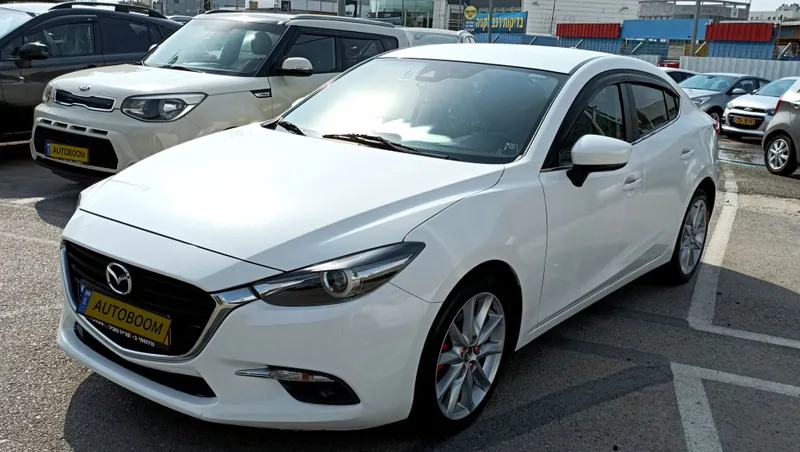 Mazda 3 2nd hand, 2019