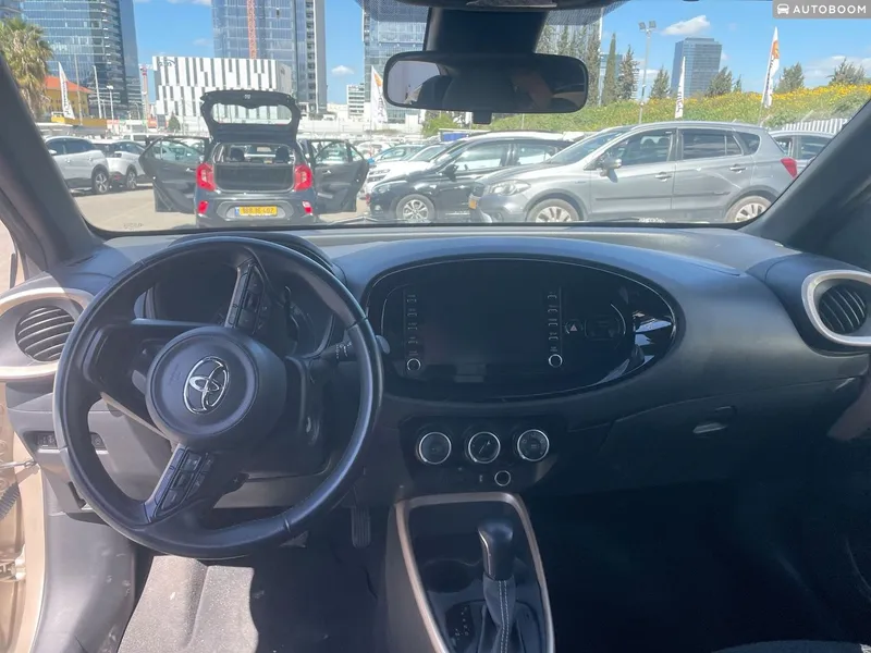 Toyota Aygo с пробегом, 2023
