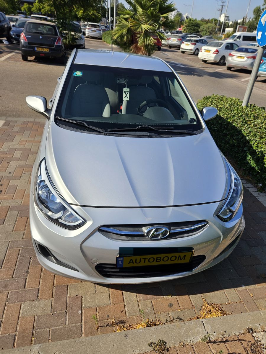 Hyundai i25 2nd hand, 2017, private hand