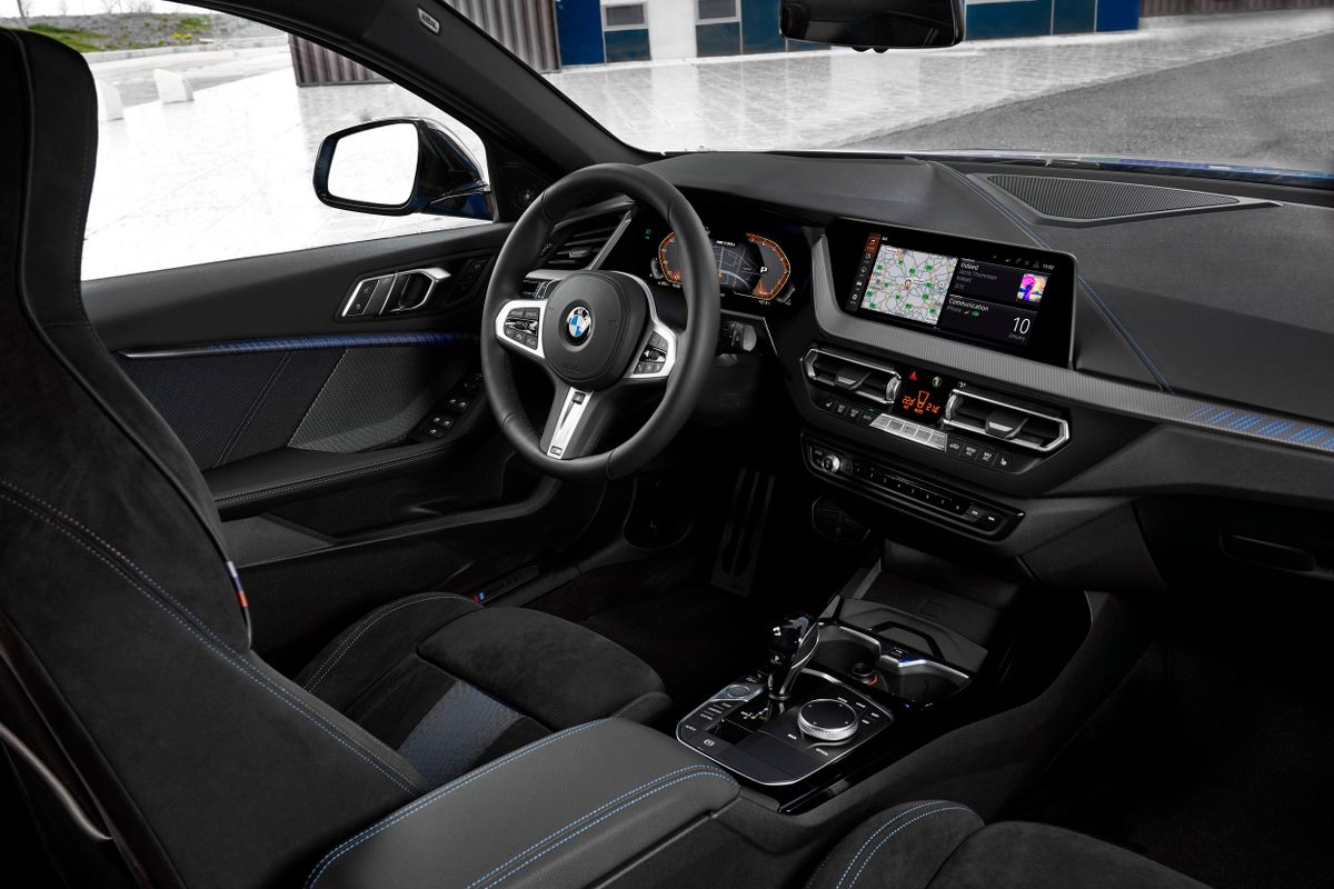 BMW M1 2019. Front seats. Hatchback 5-door, 1 generation