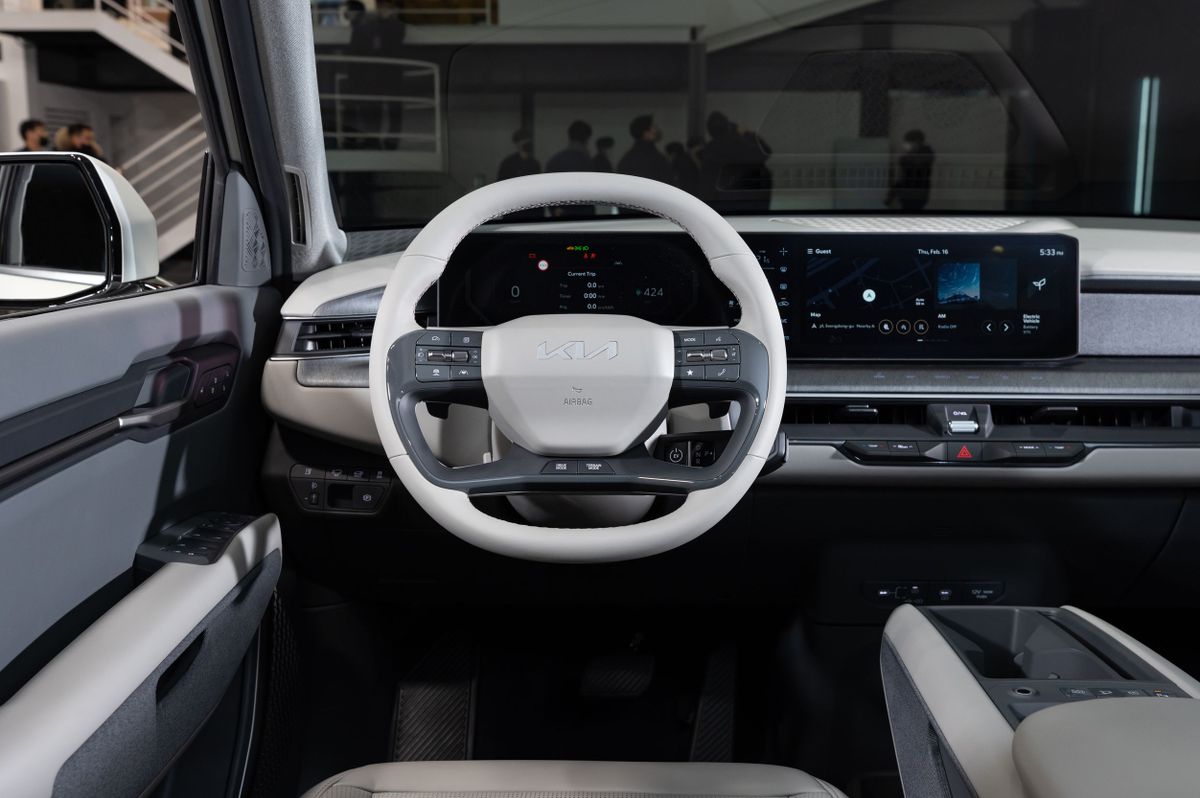 كيا EV9 ‏2023. لوحة الأجهزة. SUV ٥ أبواب, 1 الجيل