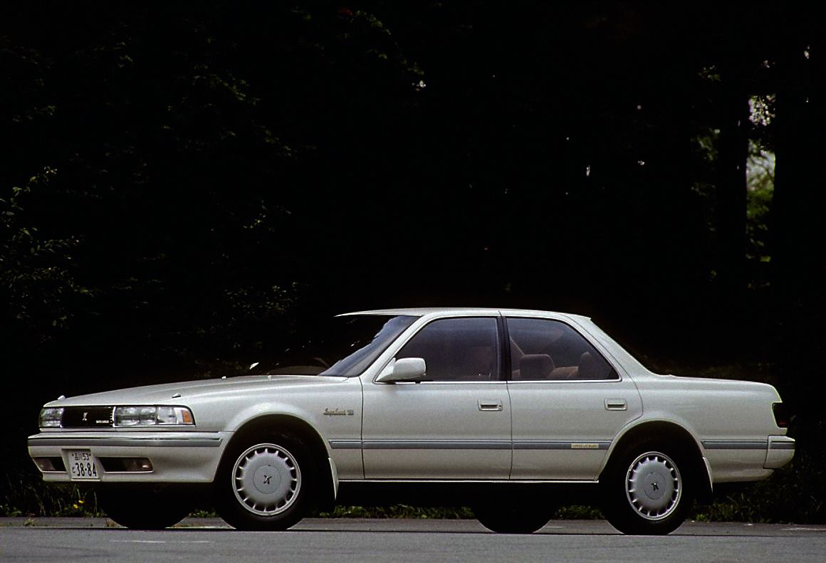 Тойота Креста 1988. Кузов, экстерьер. Седан, 3 поколение