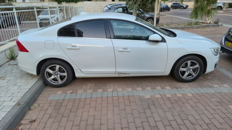 Volvo S60 2nd hand, 2016, private