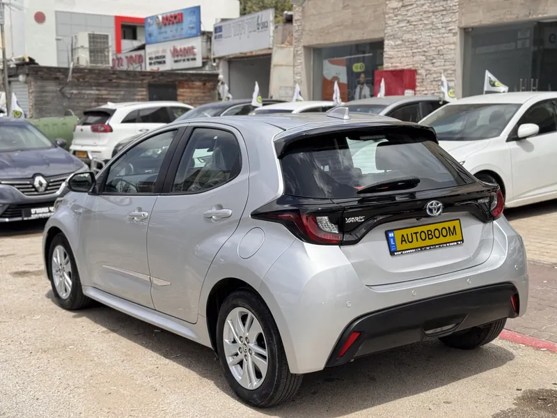 Toyota Yaris 2nd hand, 2021, private hand