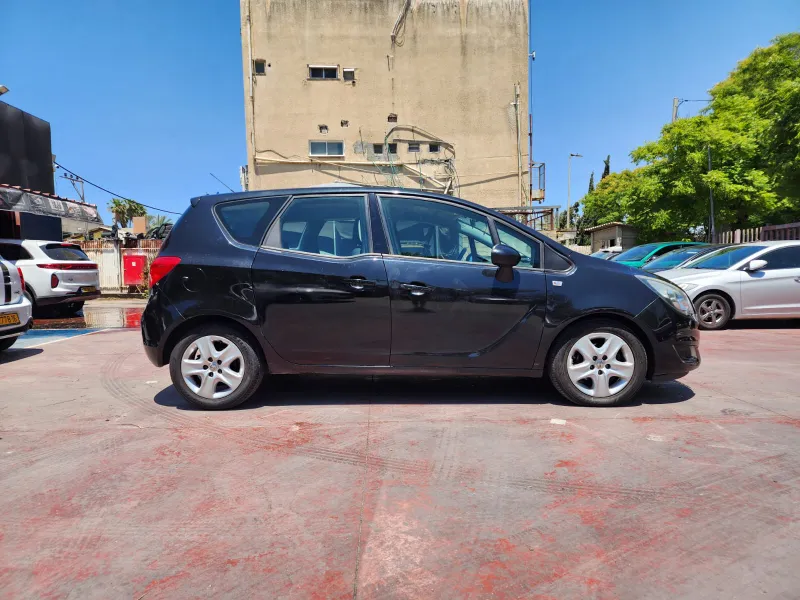 Opel Meriva с пробегом, 2016
