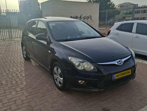 Hyundai i30, 2011, photo