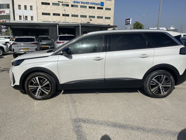 Peugeot 5008 с пробегом, 2022, частная рука
