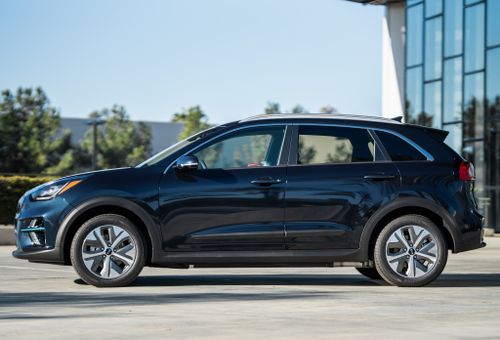 كيا نيرو ‏2019. الهيكل، المظهر الخارجي. SUV ٥ أبواب, 1 الجيل، تحديث
