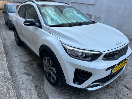 Kia Stonic, 2022, фото