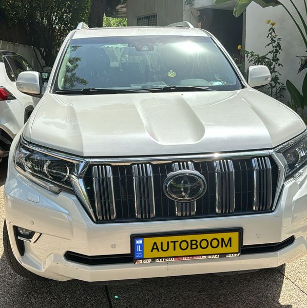 Toyota Land Cruiser 2nd hand, 2021, private hand