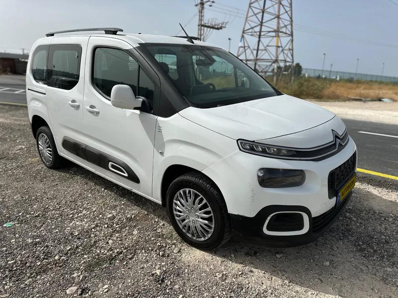 Citroen Berlingo с пробегом, 2021
