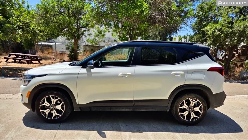 Kia Seltos с пробегом, 2021