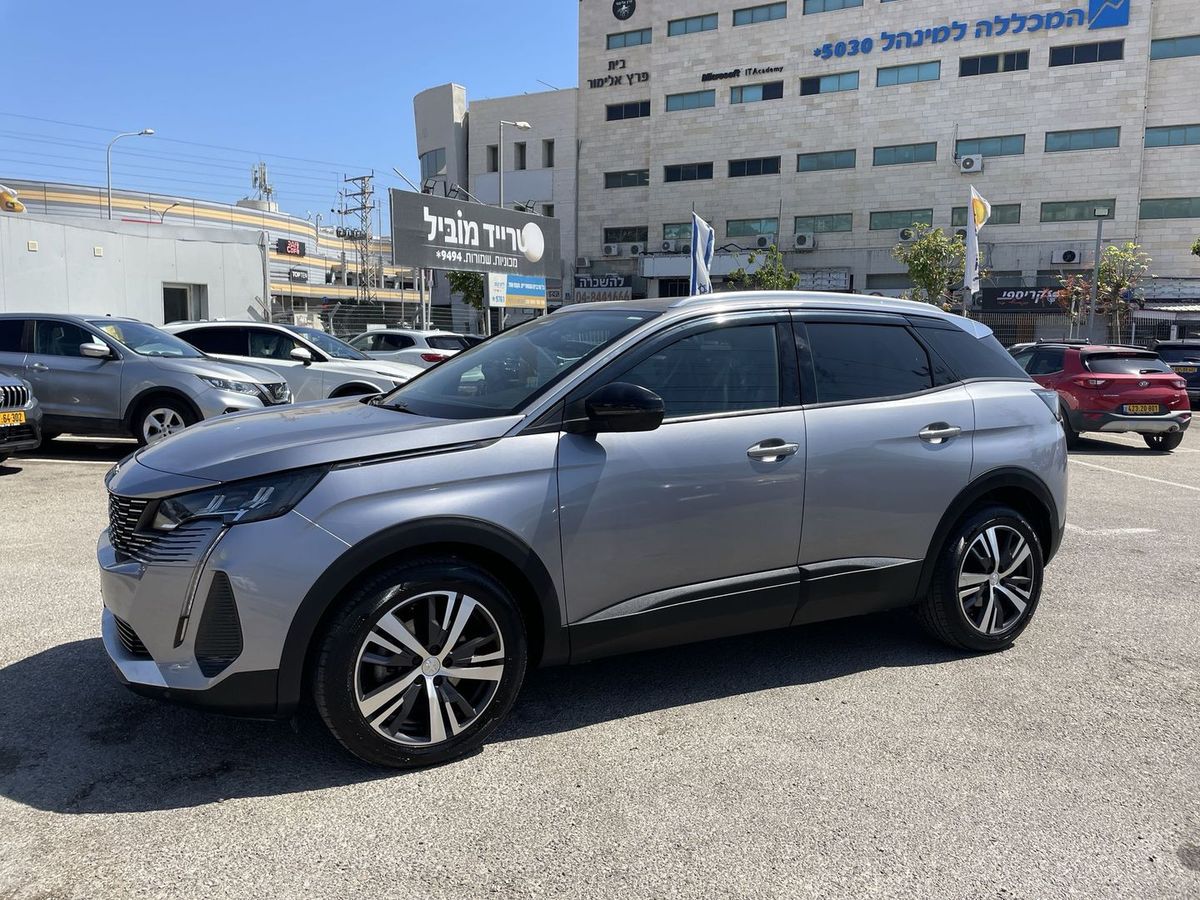 Peugeot 3008 2nd hand, 2022, private hand