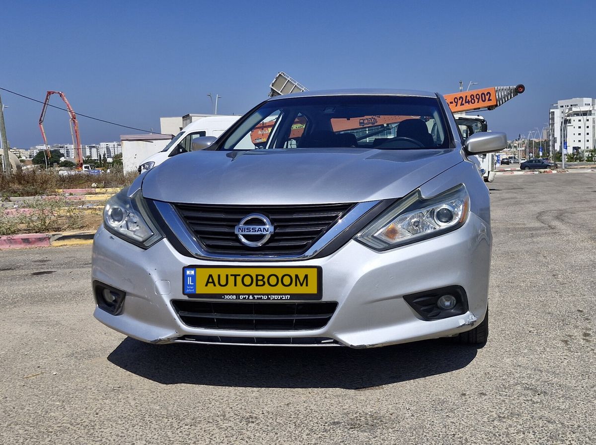 Nissan Altima 2nd hand, 2017, private hand