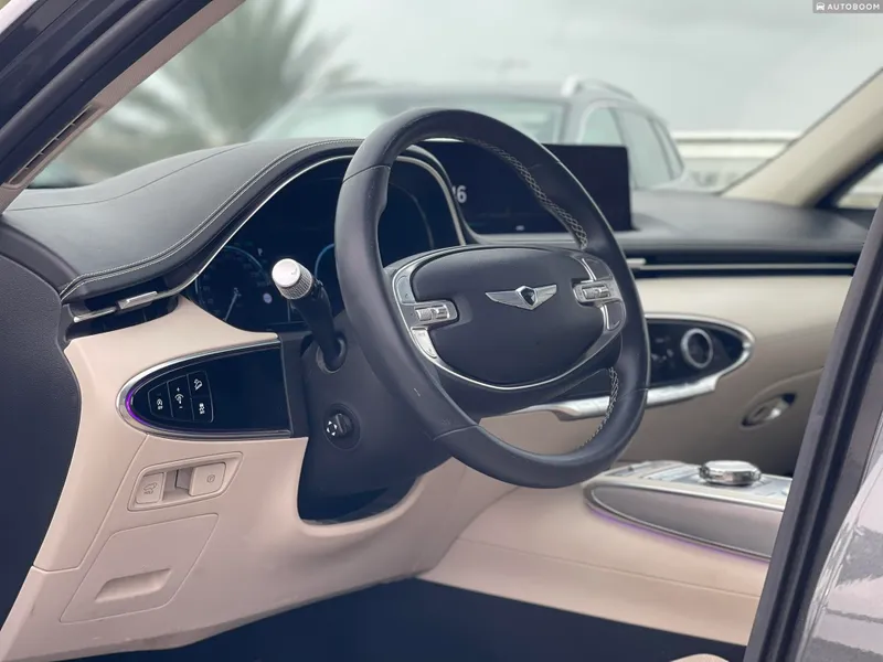 Genesis GV70 2nd hand, 2023, private