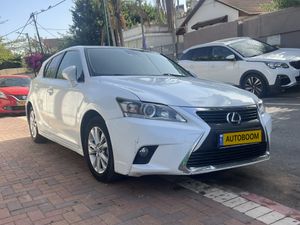 Lexus CT, 2016, photo