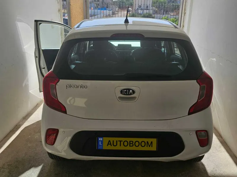 Kia Picanto 2nd hand, 2018, private hand