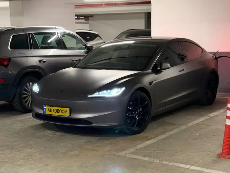 Tesla Model 3 с пробегом, 2024, частная