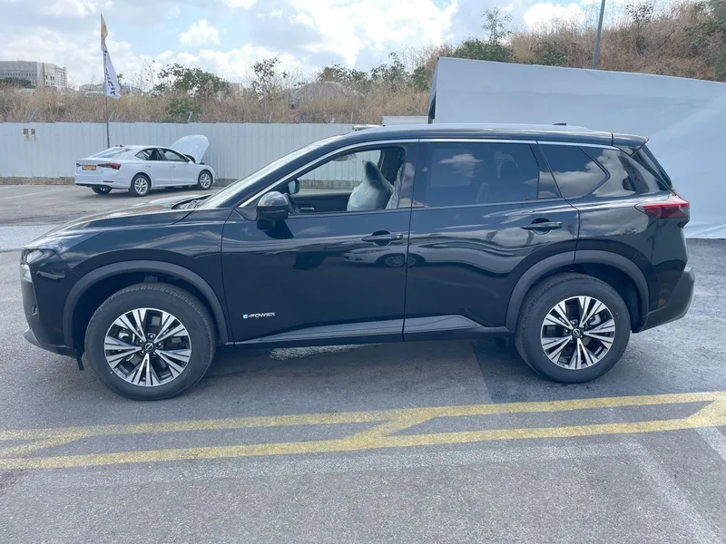 Nissan X-Trail nouvelle voiture, 2024