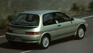 טויוטה קורולה II 1990. מרכב, צורה. האצ'בק 3 דלתות, 3 דור